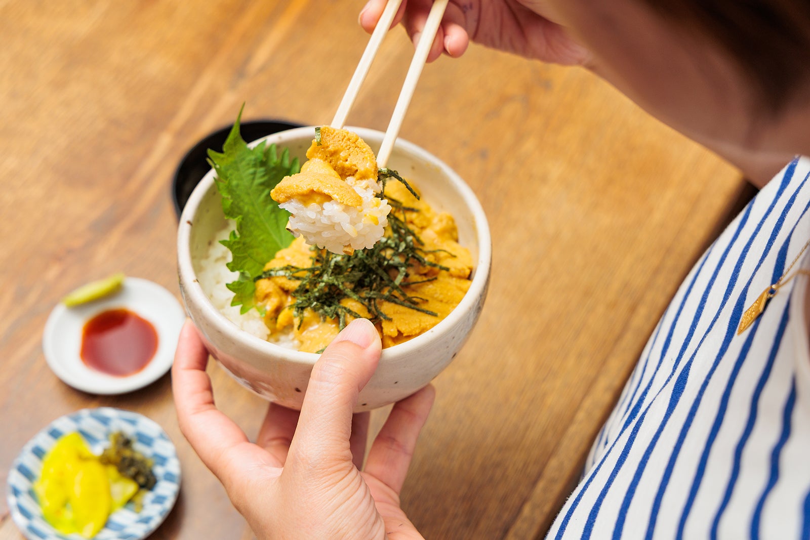 南三陸金華山 片倉うに屋のうに丼