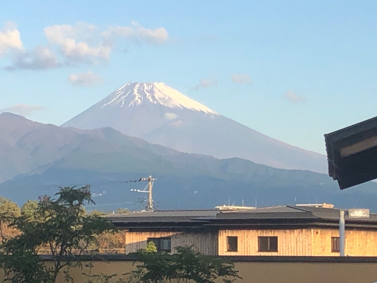 温泉施設から眺められる富士山