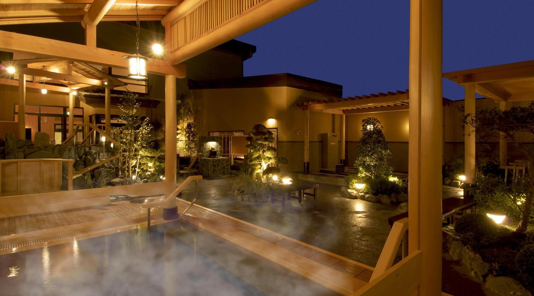 温泉×車中泊で“ととのう旅”へ！ 秋に行きたい癒やしのRVパーク5選キービジュアル