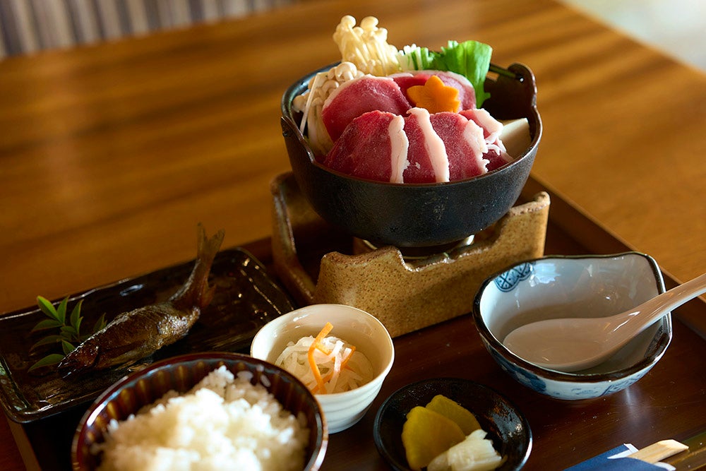 ぼたん鍋（猪鍋）定食