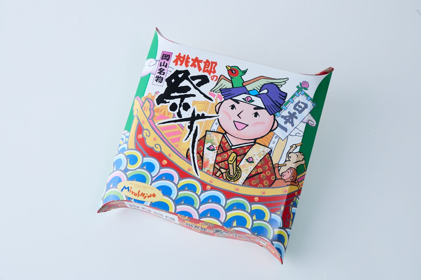 桃太郎の祭ずしパッケージ