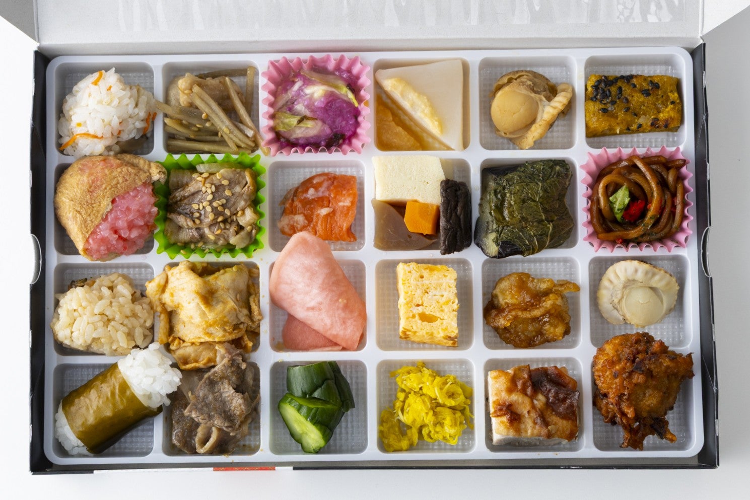 24種類の津軽名物がひとくちサイズで並ぶ「ひとくちだらけ」