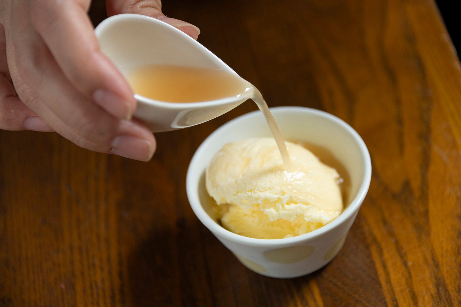 こだわりのデザートも楽しいくらのや・倉野屋旅館