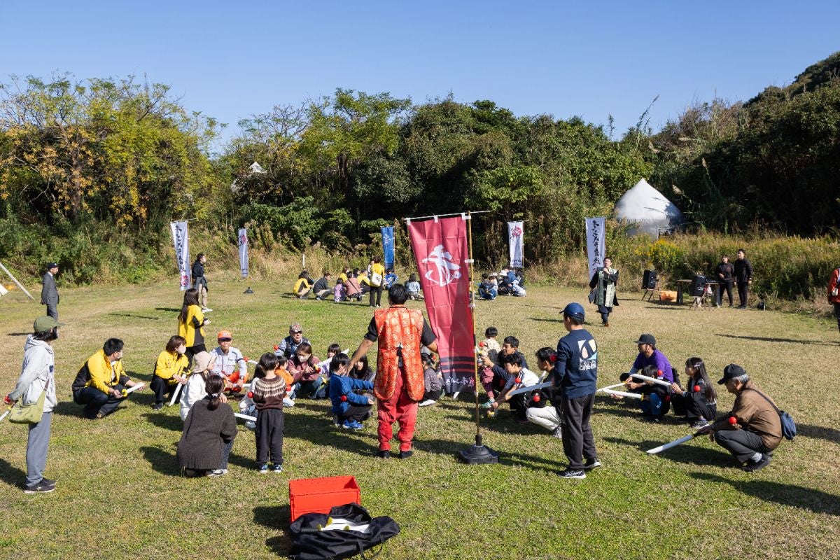 チャンバラ合戦の様子