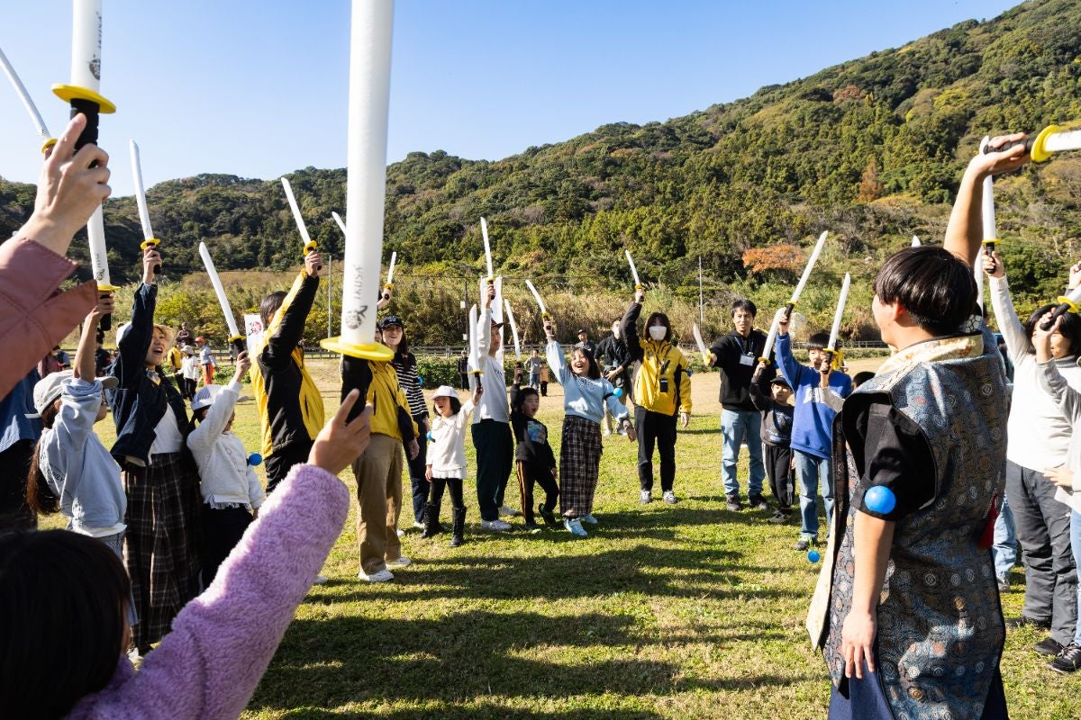 チャンバラ合戦の様子
