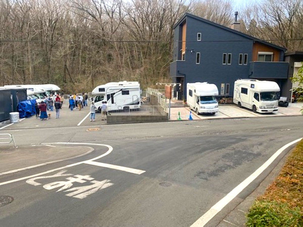 くるま旅パーク旅する車 宇津貫BASEの全景写真
