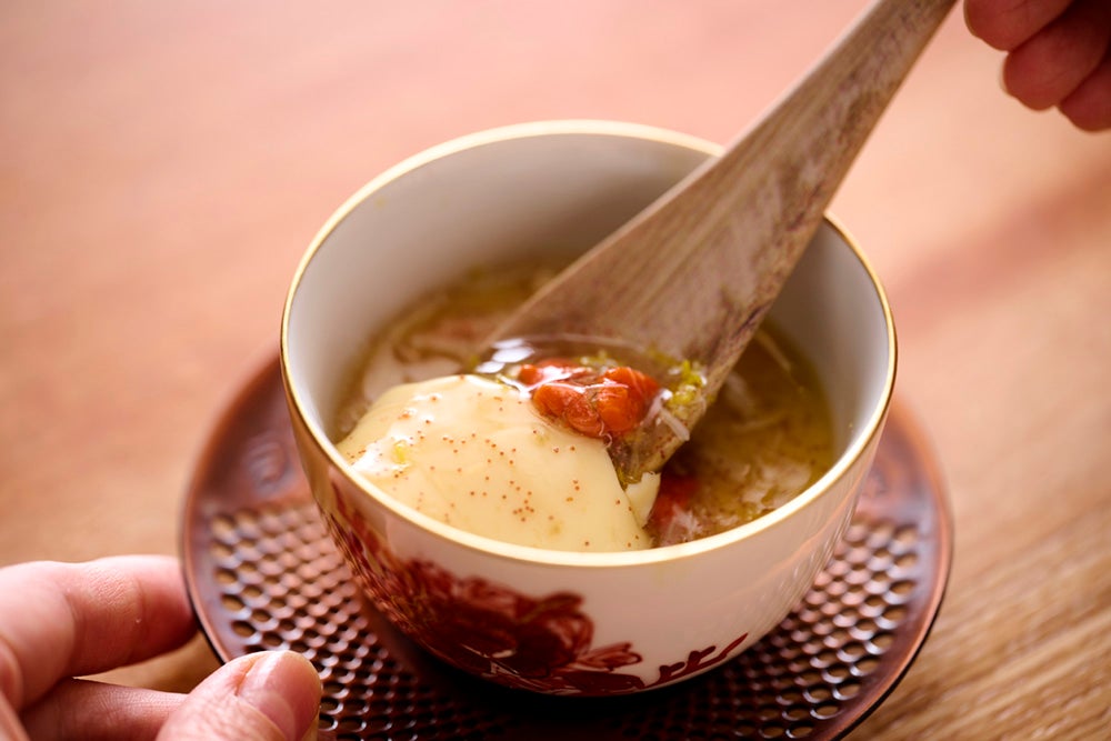 香箱カニの茶碗蒸し