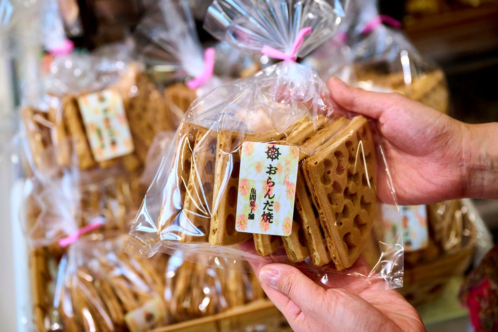 魚間菓子舗のおらんだ焼き