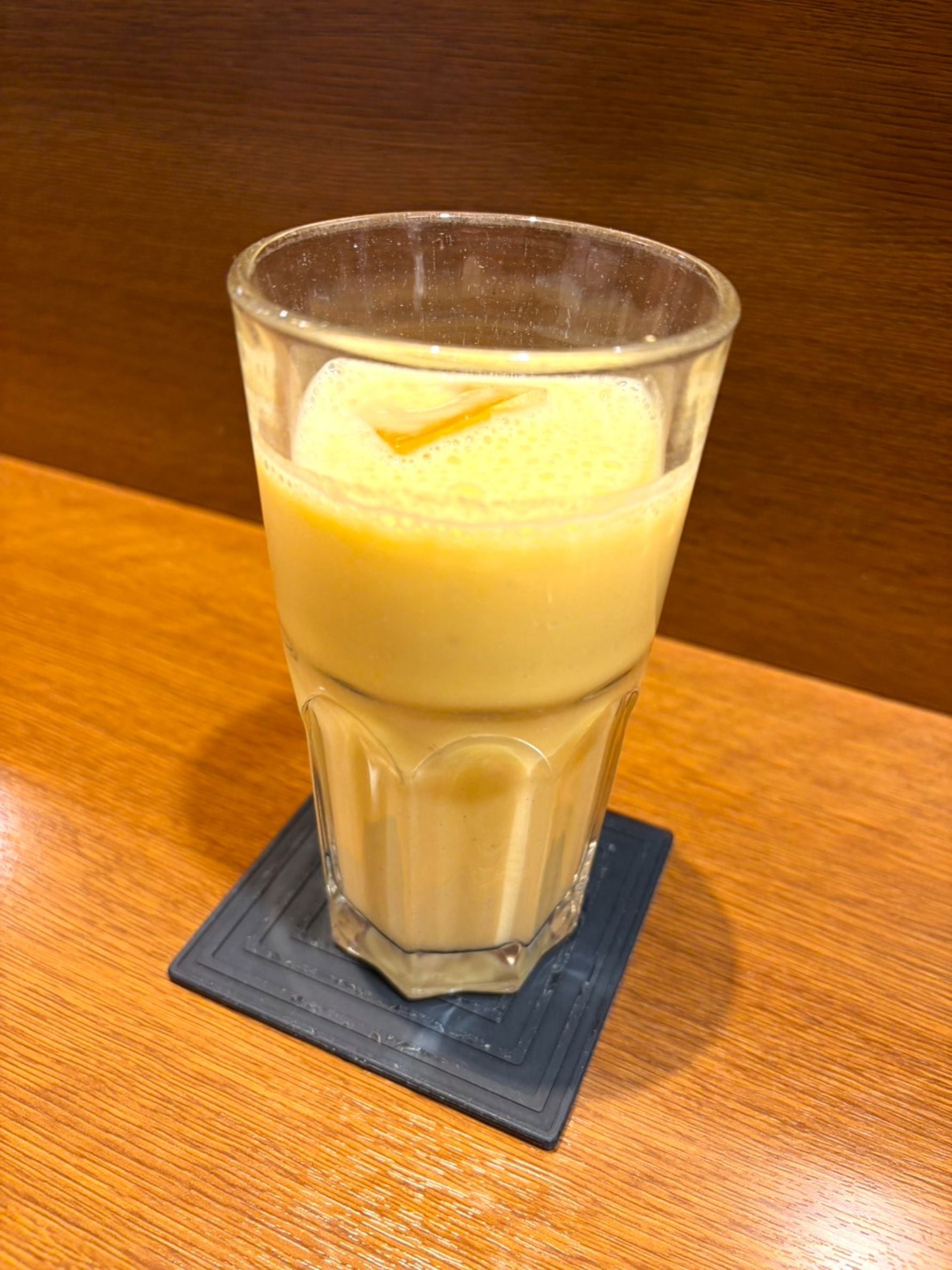 キョーワズ珈琲大丸梅田店「ミックスジュース」