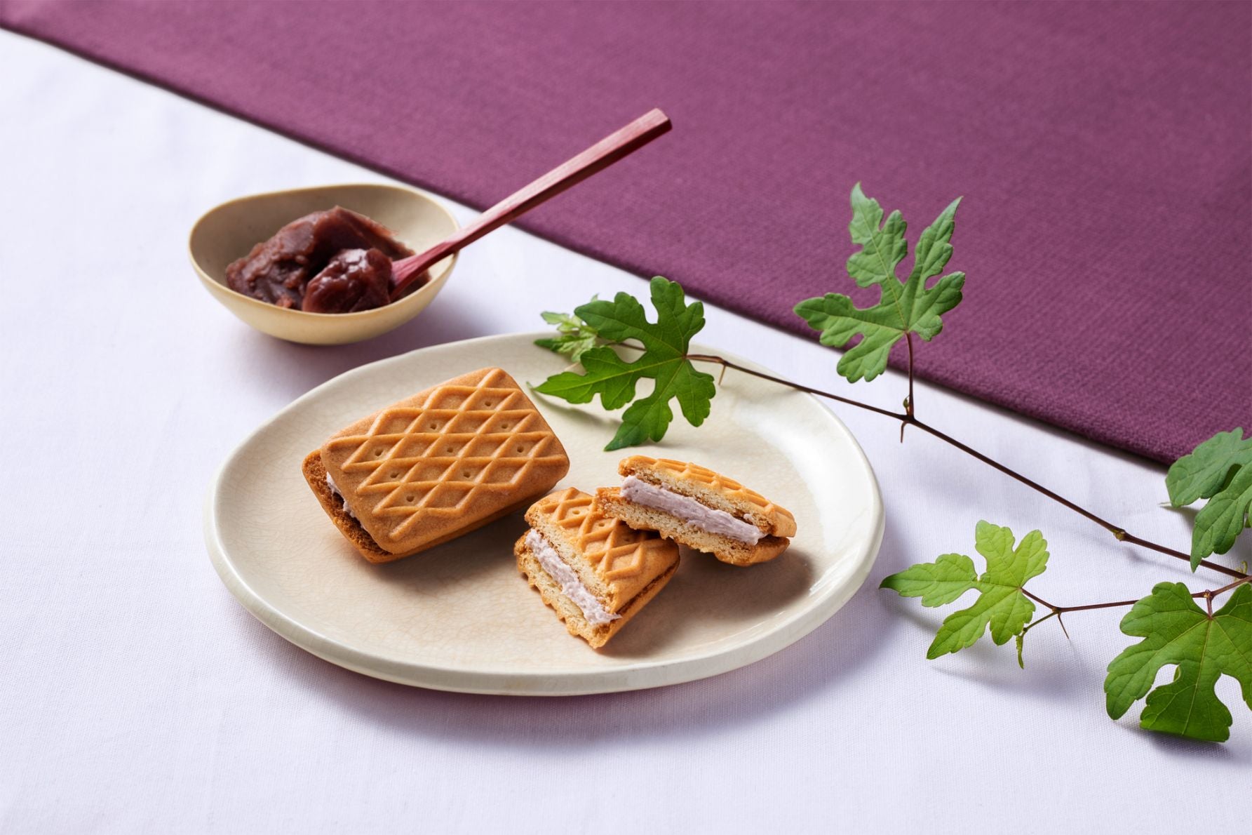 松永製菓「生しるこサンド こしあん」５個入り1,188円