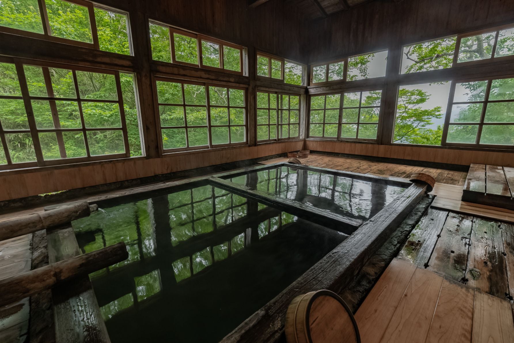 2時間の登山の疲れも吹っ飛ぶ美しさ