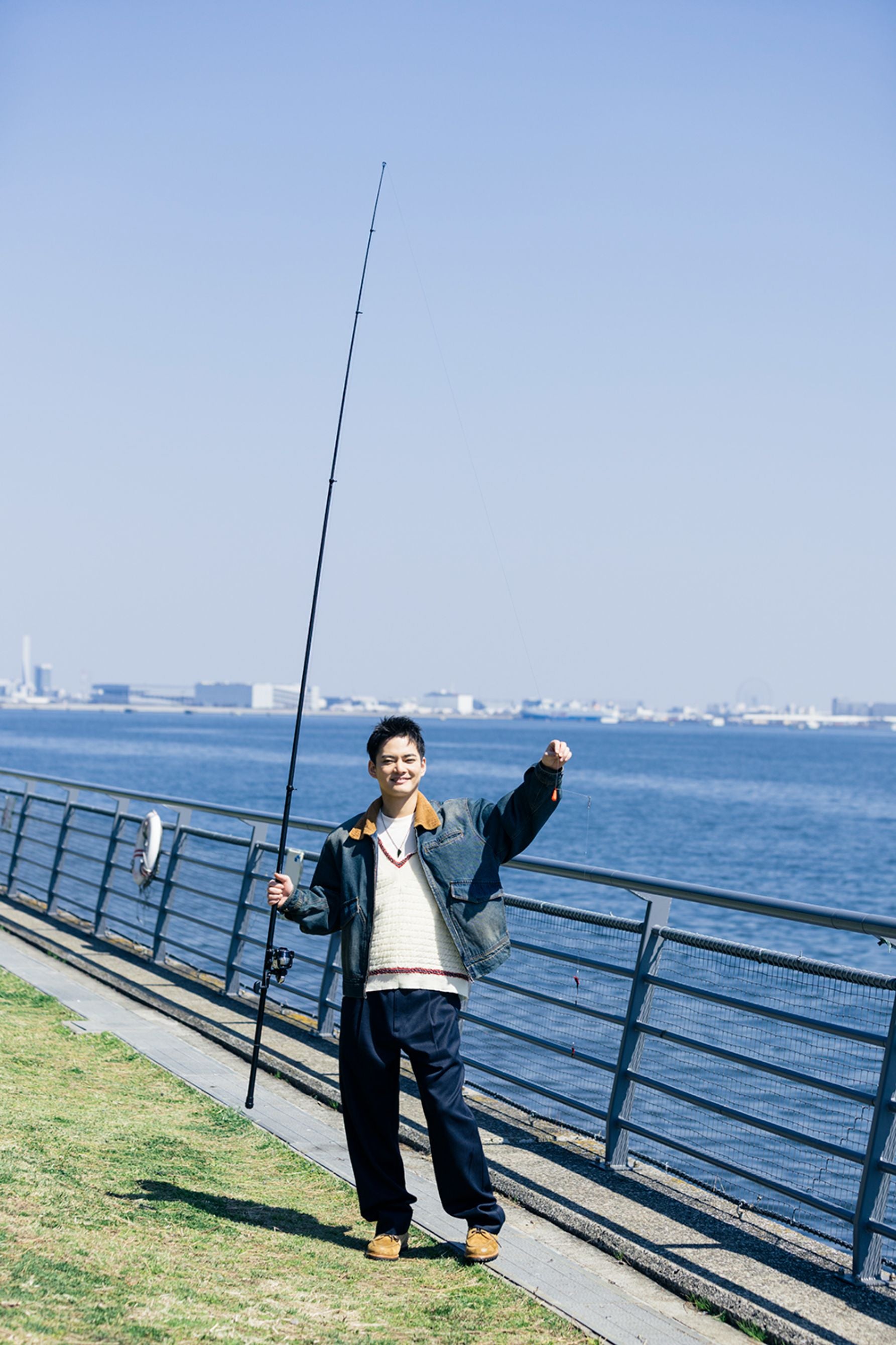 満面の笑みで釣りを楽しむ、中山優馬さん。ありがとうございました！