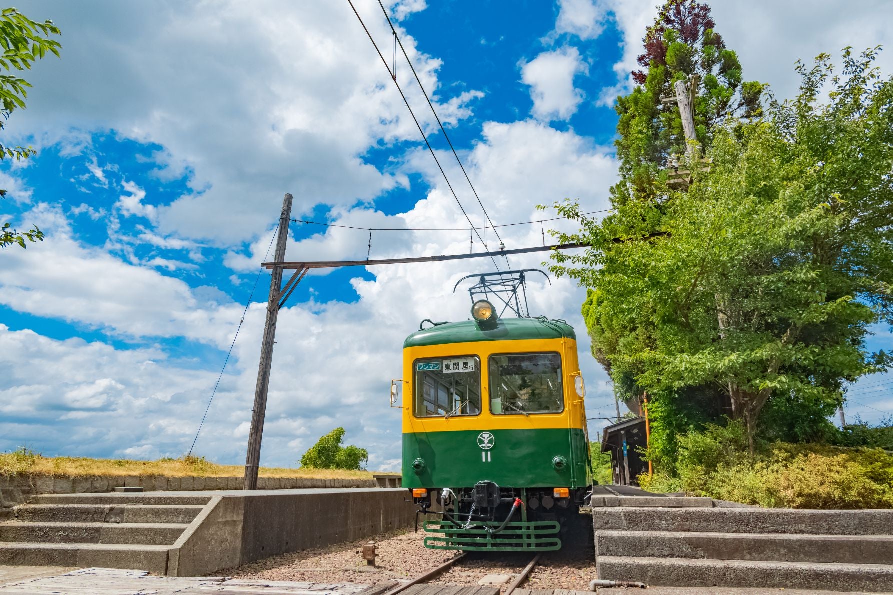 青空とかぼちゃ電車