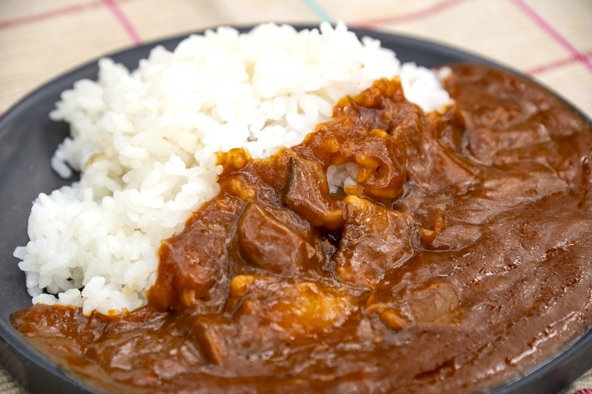 カレーライス皿盛り画像
