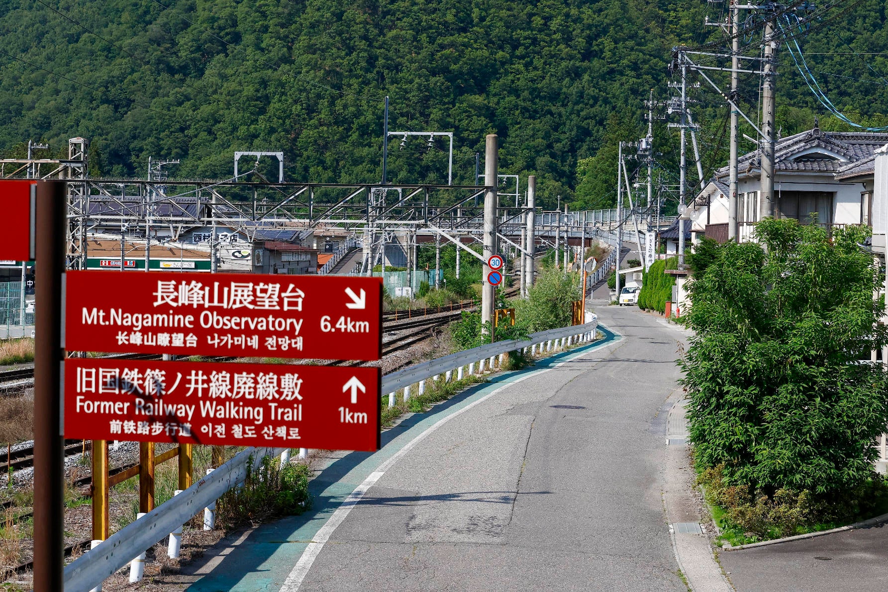 明科駅3