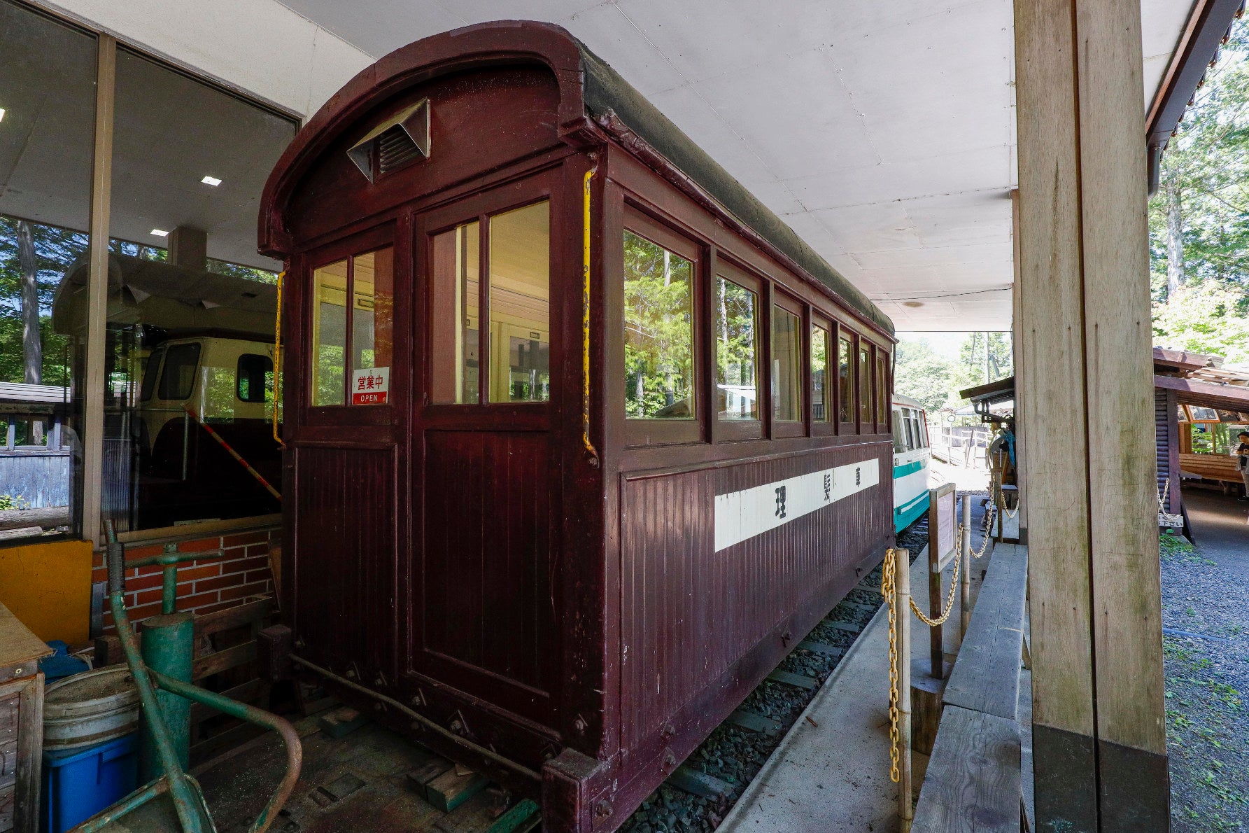 森林鉄道記念館9