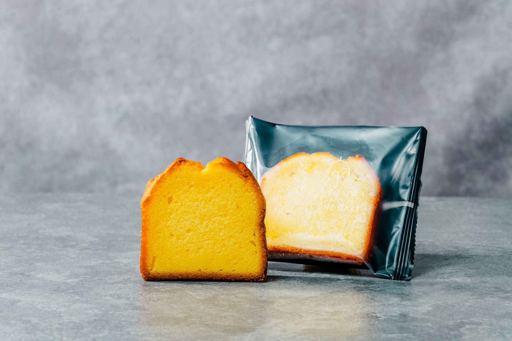 焼き菓子と珈琲Rain.「プレミアムパウンドケーキ」１個373円