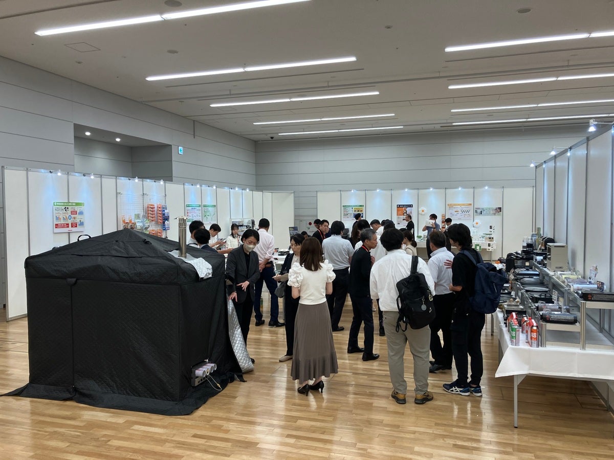 岩谷産業の展示会場の様子