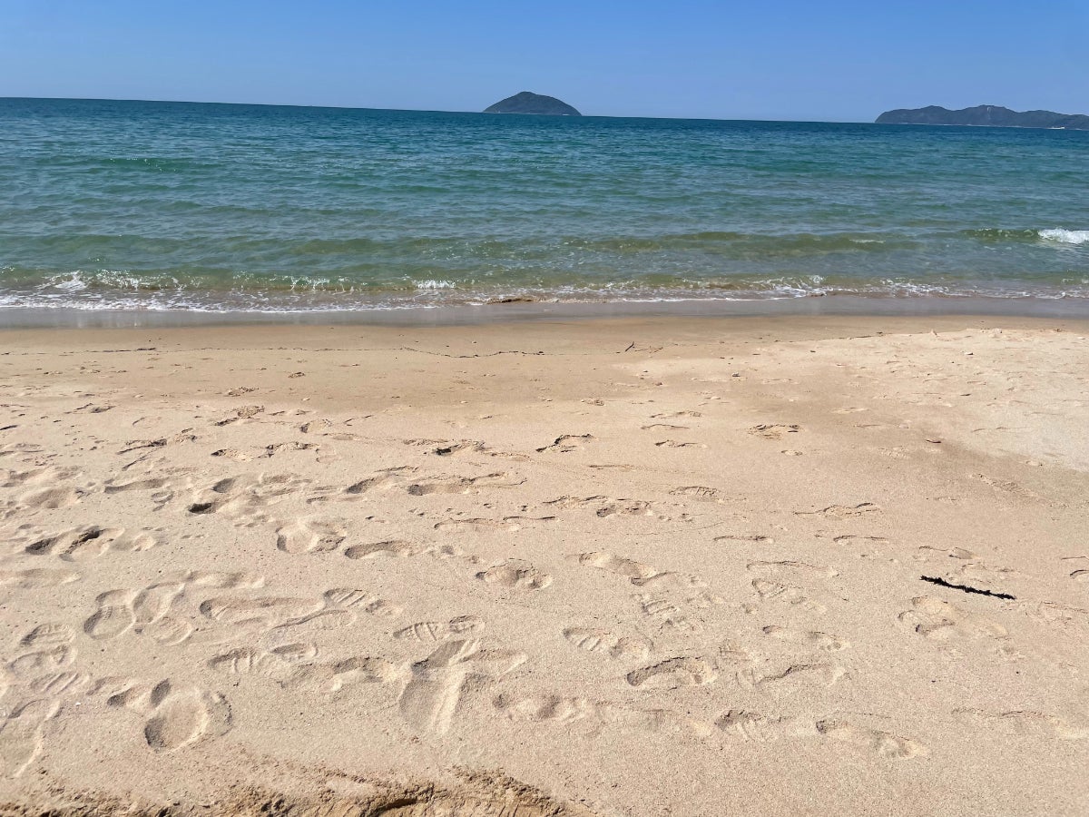 鳴き砂の砂浜