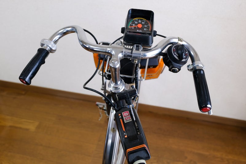 フラッシャー付き自転車の「エレクトロボーイ NEW Z」のハンドル