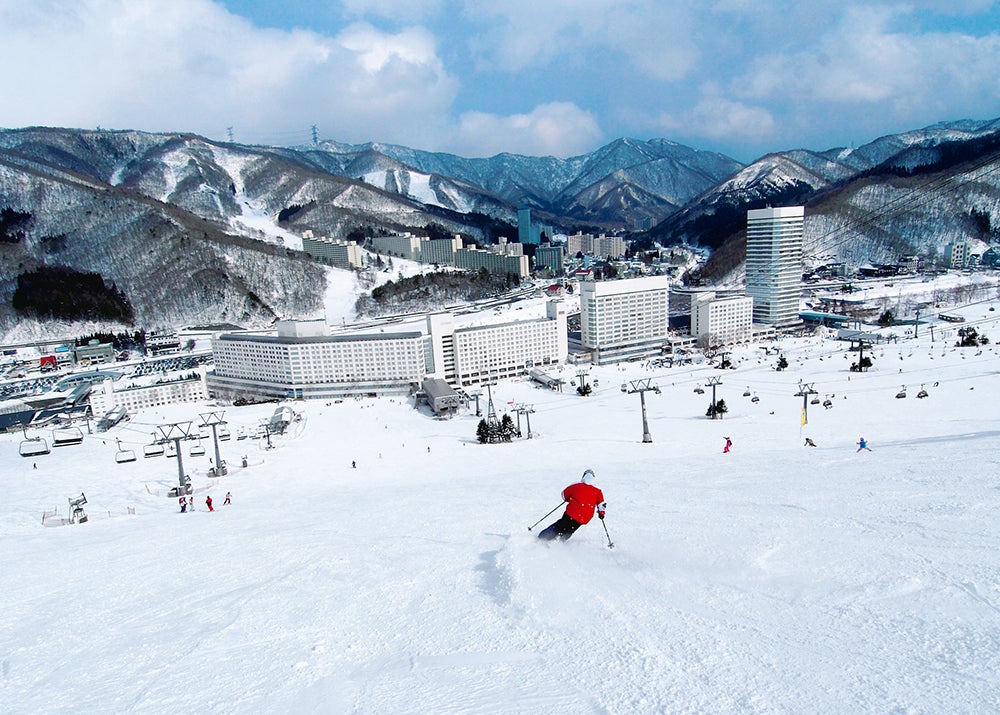 苗場スキー場の全景