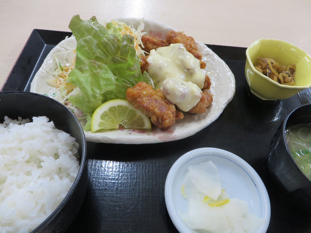 道の駅はゆまのレストランメニューチキン南蛮定食