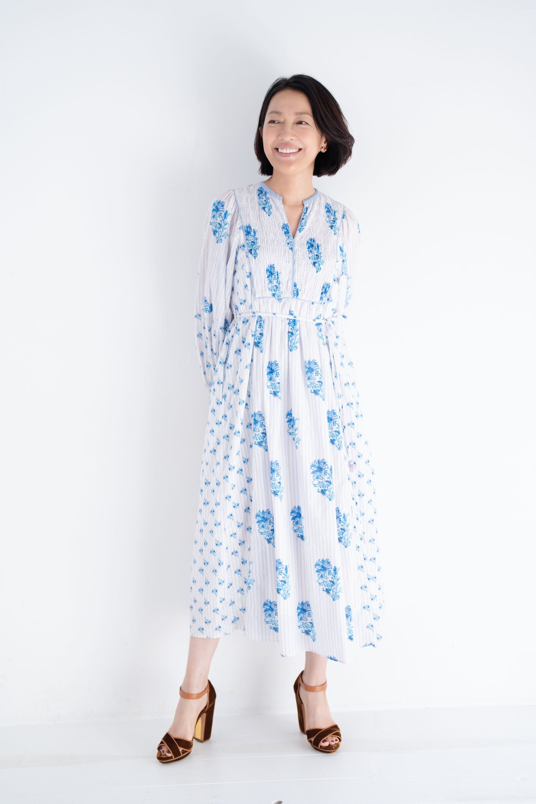 羽田美智子さんの立ち姿