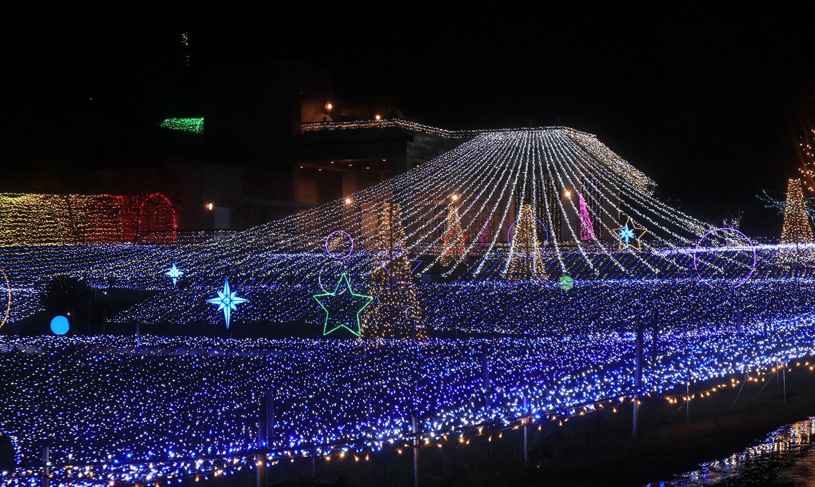「天の川銀河」イルミネーション