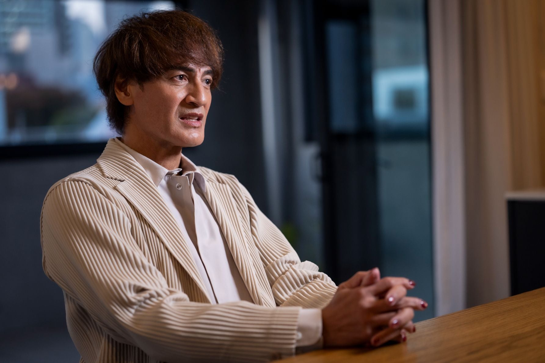 車検前に乗り換えるほどの根っからのクルマ好き、本並健治氏。