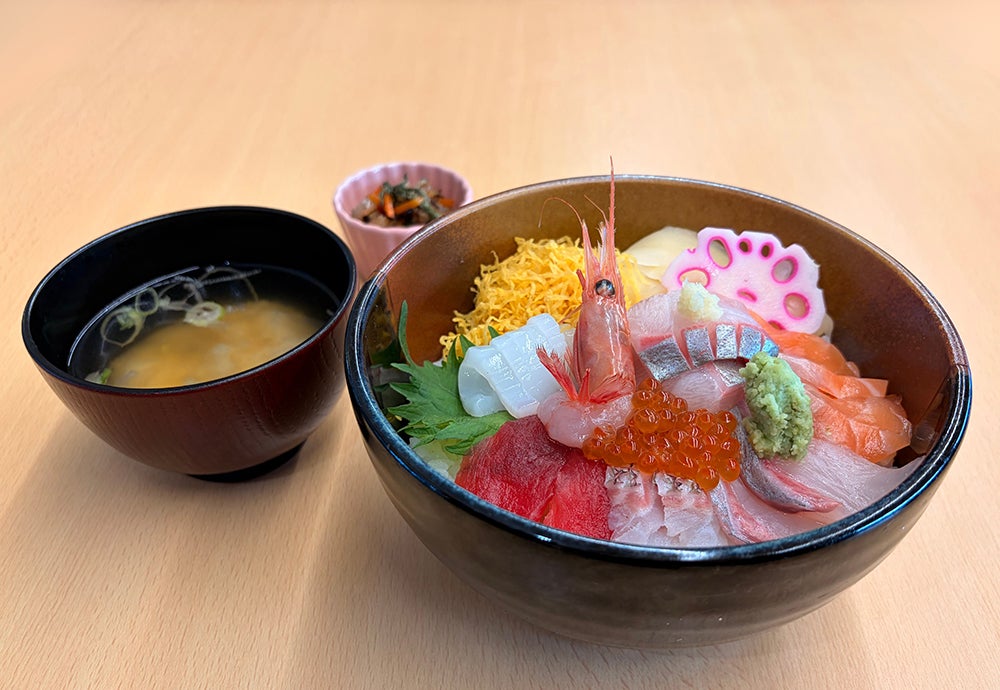 特選海鮮丼