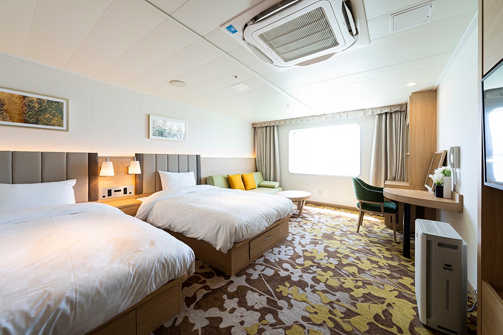 フェリーの客室