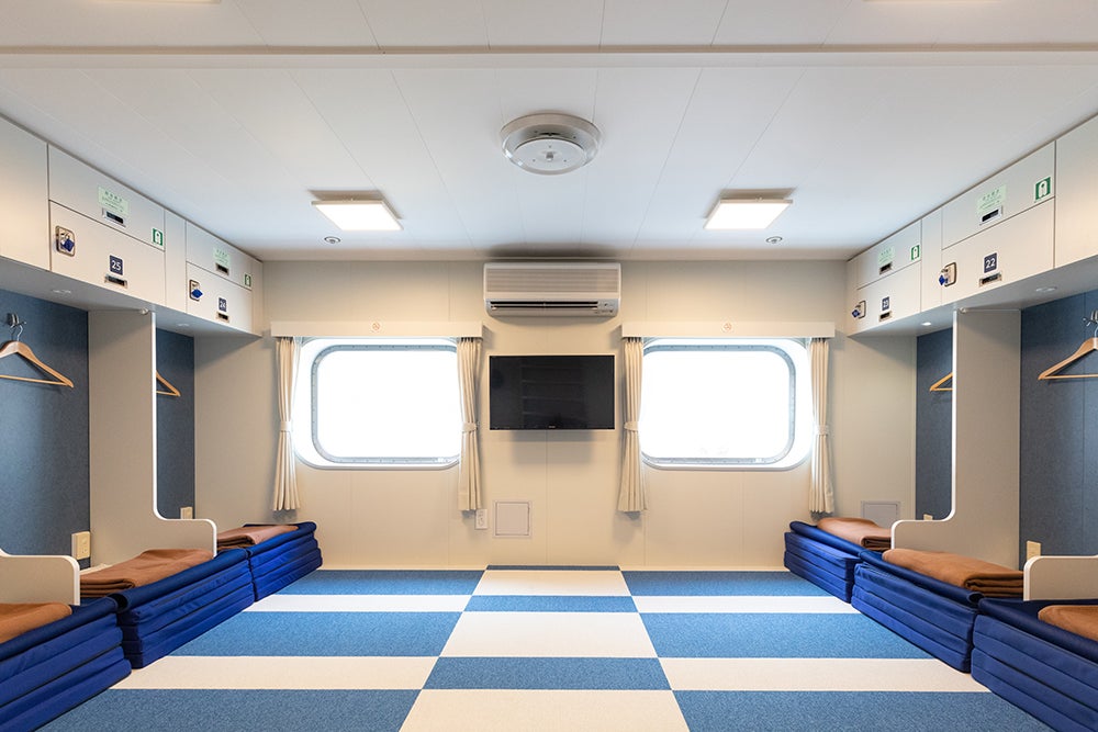 「さるびあ丸」1等室