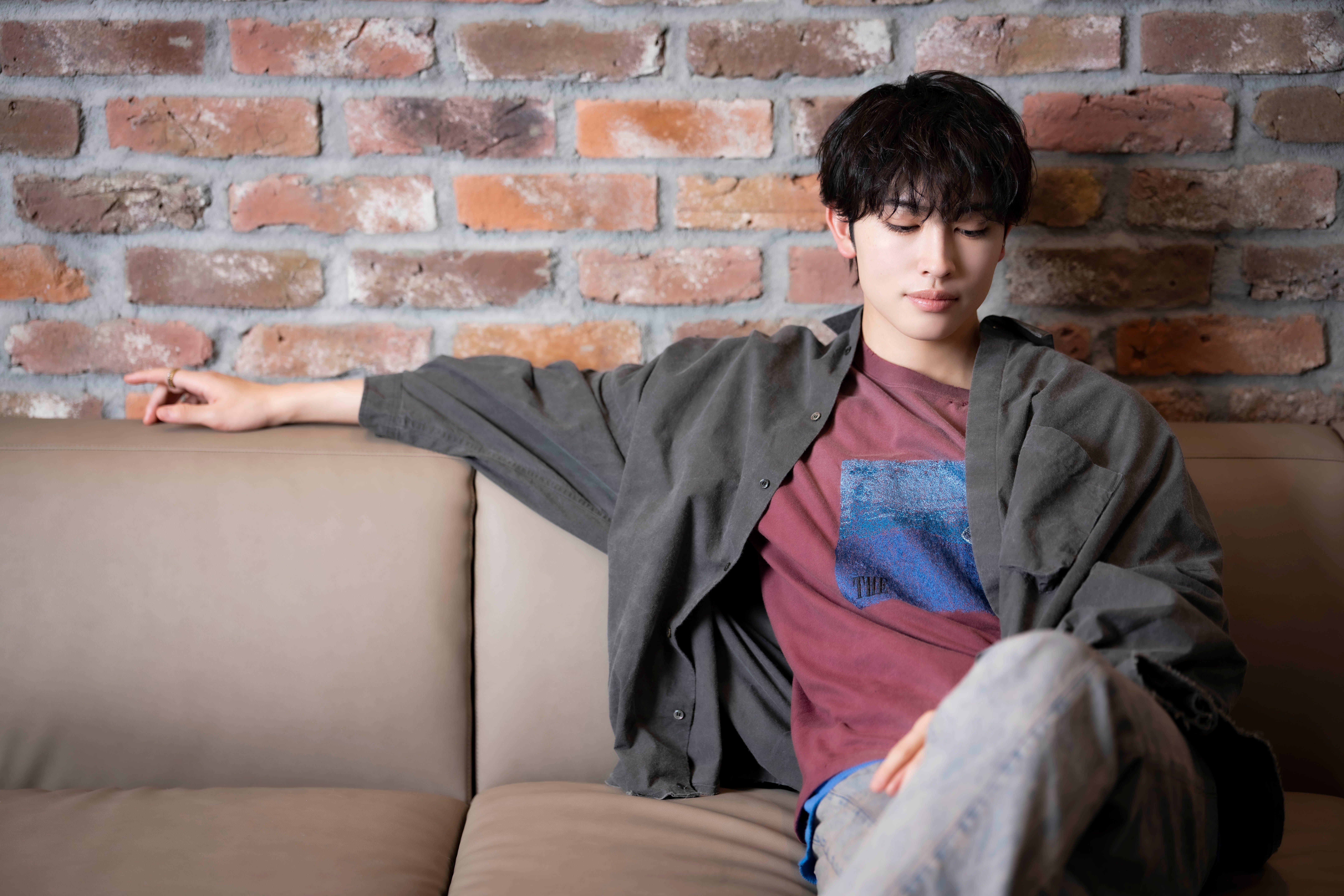 免許取得当日に父のクルマを運転した思い出を語る増子敦貴、どこか誇らしい表情