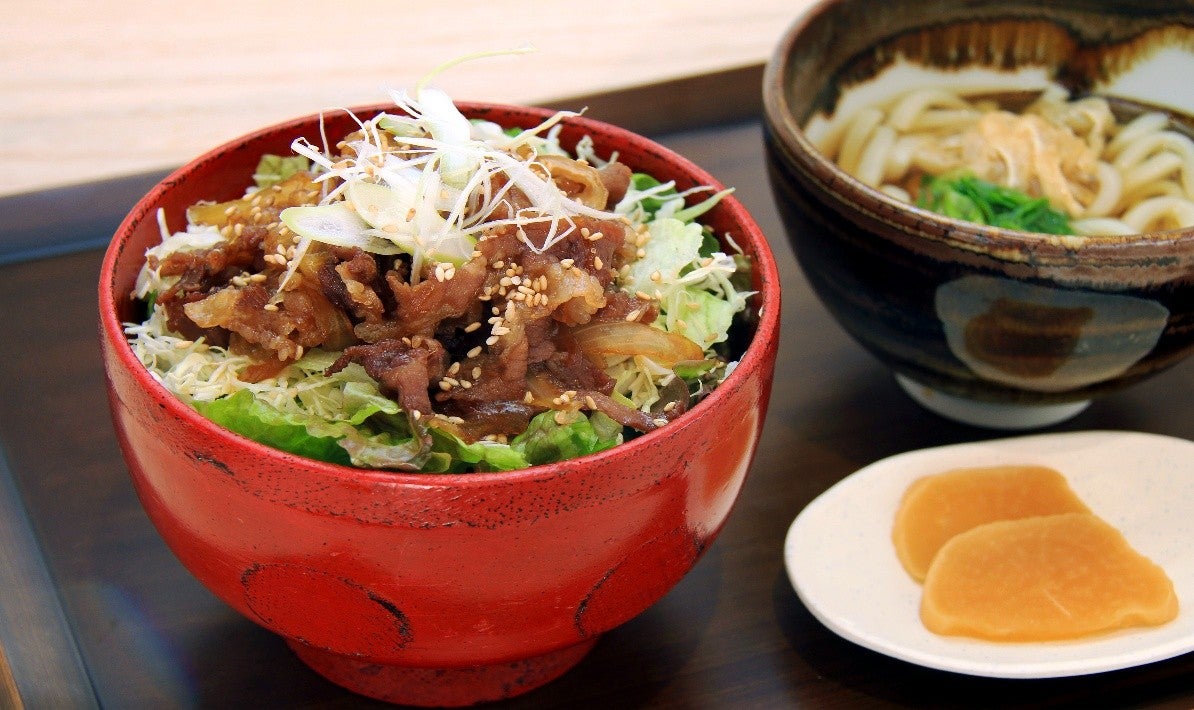 レストランのイノブタ焼肉丼メニュー