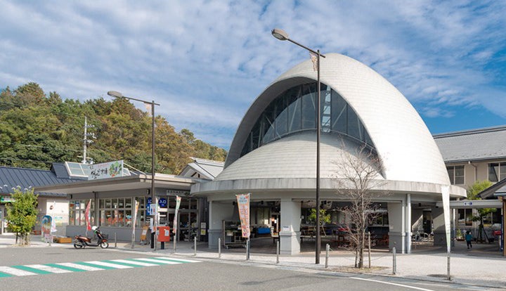 「道の駅 竜王かがみの里」外観