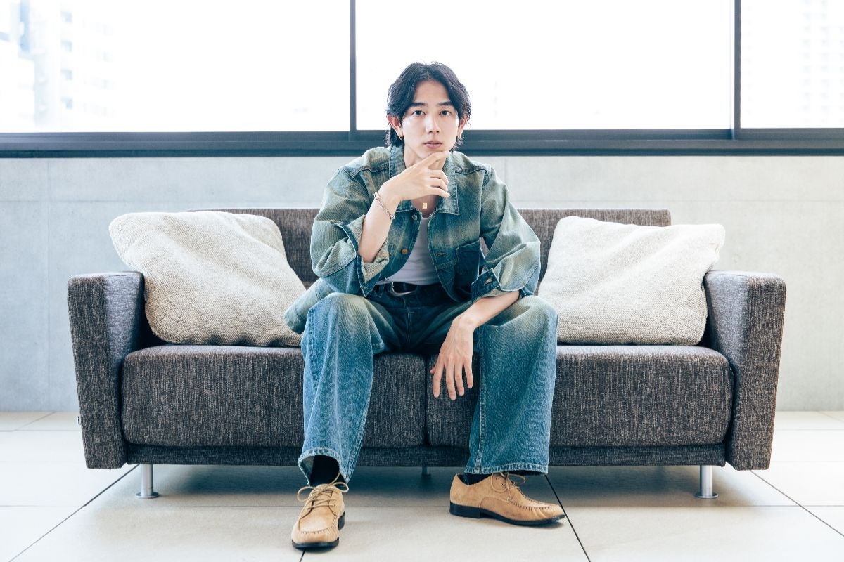 駒木根葵汰さんのインタビューカット
