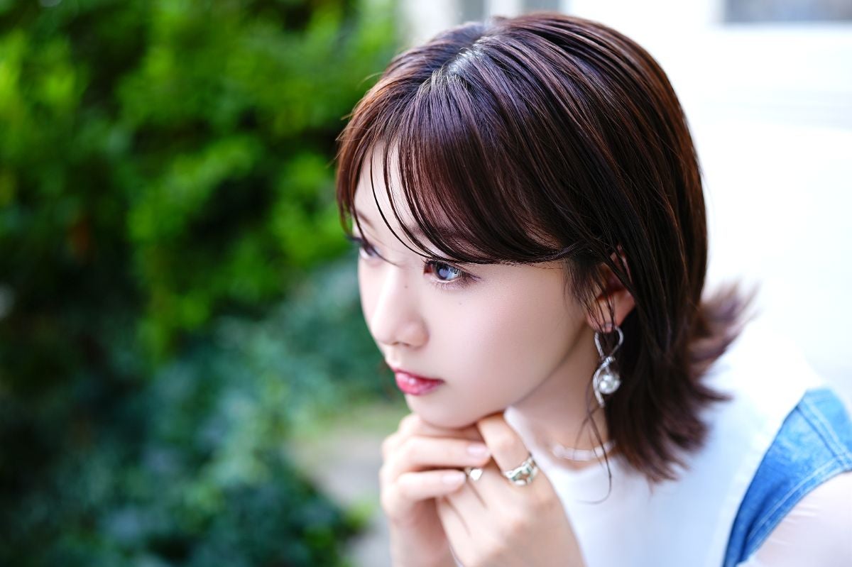 富田鈴花さんの横顔