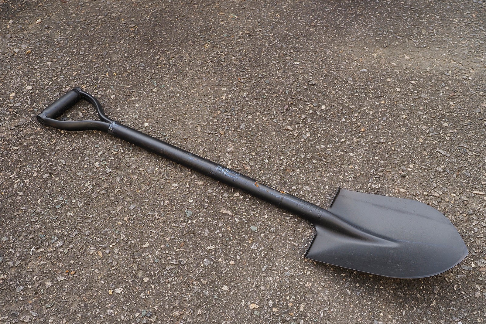 除雪用のスコップ