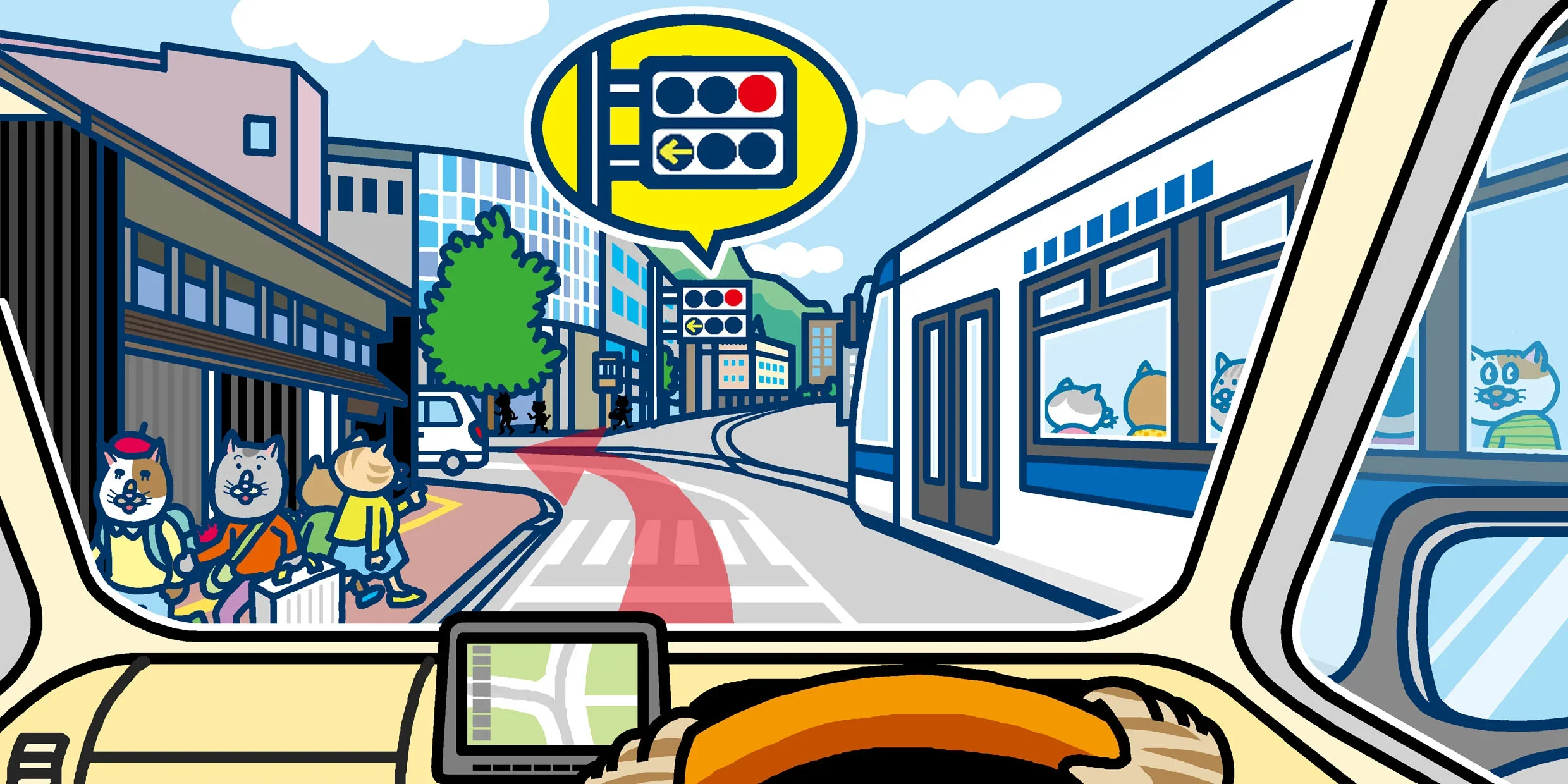 猫のキャラクターが運転する車の運転席からの視点を描いたイラスト。左手前には歩道の角で信号を待つ3匹の猫（スーツケースとバックパック持ち）、右手前には猫の乗客を乗せた白い路面電車が並走している。前方の交差点には赤い矢印の路面標示があり、その先に信号機と「赤信号と左矢印」の吹き出しが表示されている。ダッシュボード上には、赤色の車両と交差点を示すカーナビの画面が見える。背景には、伝統的な建物とモダンな建物が並ぶ街並み、青空に浮かぶ雲、そして遠くの山が描かれている。