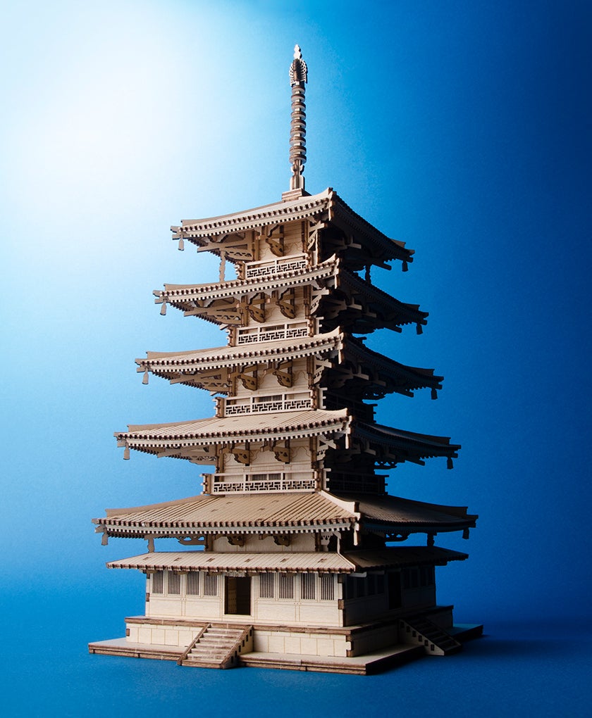 木製組立アート「ki-gu-mi」で歴史的建造物の模型をつくろう ～五重塔 